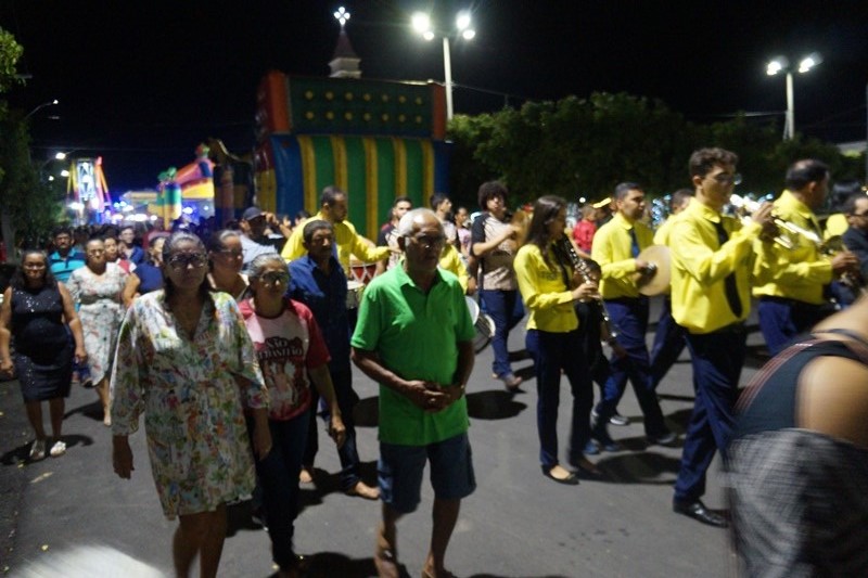 DSC04068 Jonas Esticado e Banda Magníficos arrastão multidão em São Sebastião do Umbuzeiro; veja fotos
