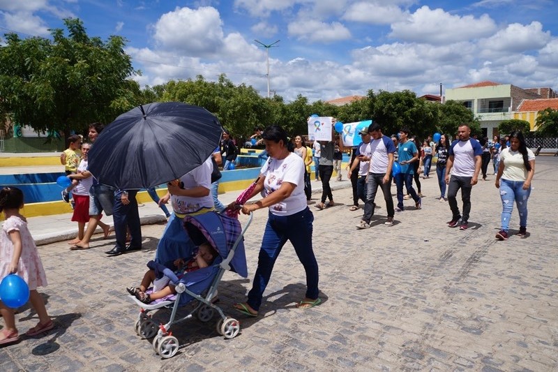DSC05705 Grupo de Mães Mão que se Apoiam de São Sebastião do Umbuzeiro, realiza uma caminhada pela conscientização do Autista