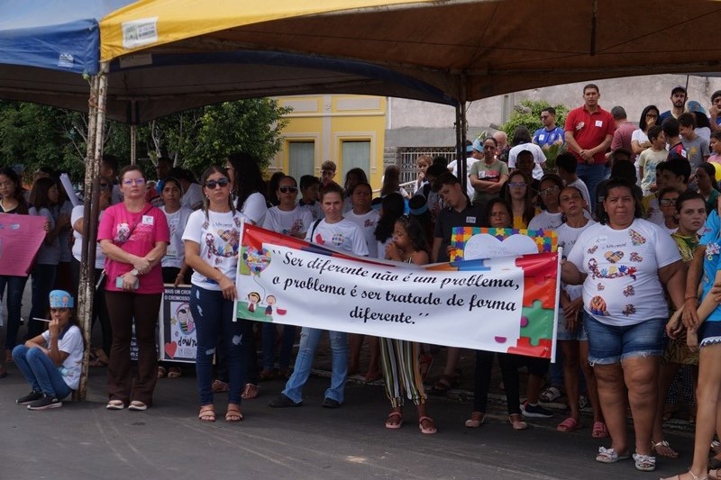 DSC05748-2 Grupo de Mães Mão que se Apoiam de São Sebastião do Umbuzeiro, realiza uma caminhada pela conscientização do Autista