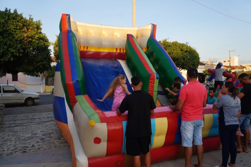 DSC04028-2-840x559 Prefeitura de São Sebastião do Umbuzeiro realiza festa em comemoração ao dia das crianças