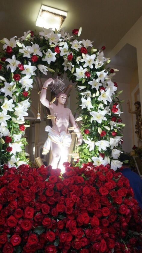 DSC00577-472x840 Festa de São Sebastião do Umbuzeiro se encerra com procissão e missa
