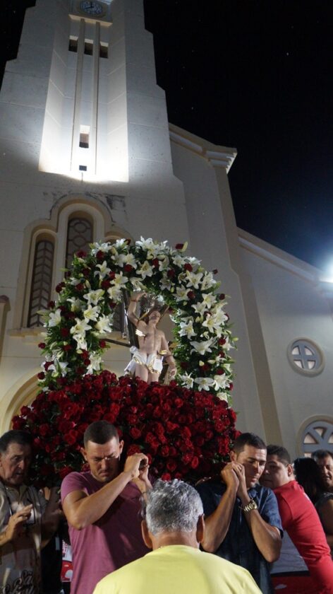 DSC00609-472x840 Festa de São Sebastião do Umbuzeiro se encerra com procissão e missa