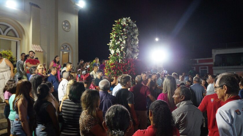 DSC00614-840x472 Festa de São Sebastião do Umbuzeiro se encerra com procissão e missa