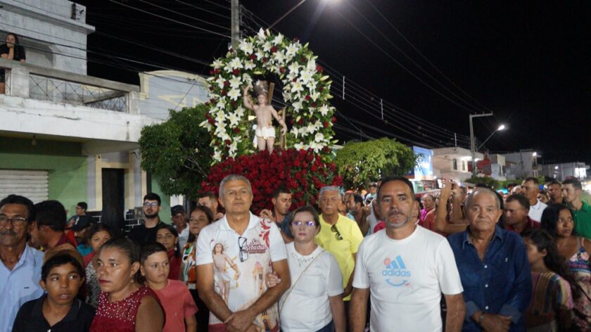 DSC00661-840x472 Festa de São Sebastião do Umbuzeiro se encerra com procissão e missa