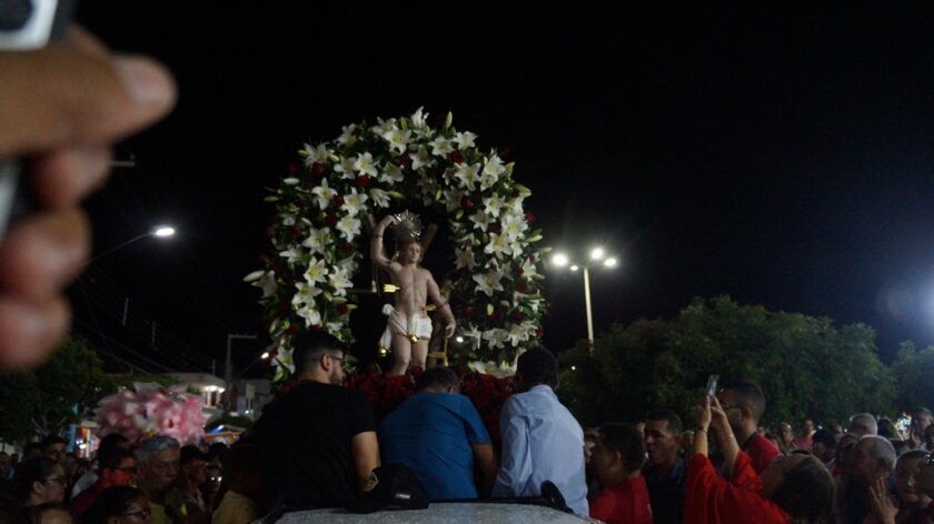 DSC00672-840x472 Festa de São Sebastião do Umbuzeiro se encerra com procissão e missa