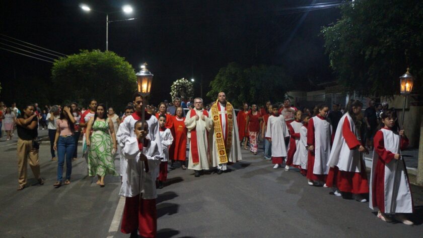 DSC00698-840x472 Festa de São Sebastião do Umbuzeiro se encerra com procissão e missa