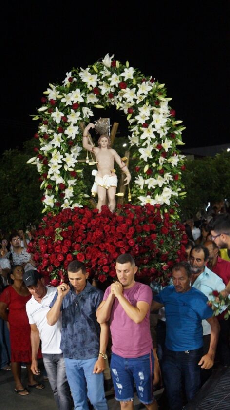 DSC00719-472x840 Festa de São Sebastião do Umbuzeiro se encerra com procissão e missa