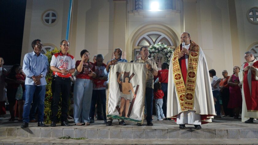DSC00744-840x472 Festa de São Sebastião do Umbuzeiro se encerra com procissão e missa