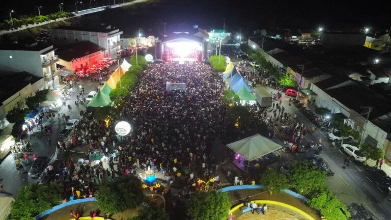 WhatsApp-Image-2024-01-20-at-12.46.06-1-768x432-1 Multidão prestigia shows na penúltima noite das festividades de São Sebastião em Sebastião do Umbuzeiro