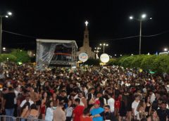 Décima Noite da Festa do Padroeiro de São Sebastião do Umbuzeiro Conta com Presença da Prefeita