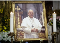 Vaticano confirma morte do papa por AVC e colapso cardiovascular