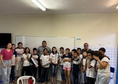 Prefeitura de São Sebastião do Umbuzeiro entrega instrumentos musicais  para os alunos do ensino integral