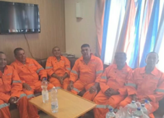 Embarcação que saiu de Cabedelo naufraga no RN; seis tripulantes são resgatados