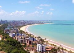 Três praias estão impróprias para banho em João Pessoa e Pitimbu
