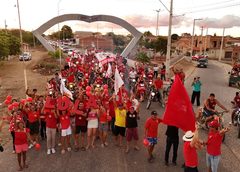 Carreata em apoio a Lula reúne participantes em São Sebastião do Umbuzeiro