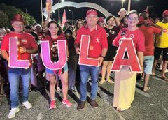 Com participação expressiva de apoiadores, prefeita Adalcy Freitas lidera carreata pró-Lula em São Sebastião do Umbuzeiro